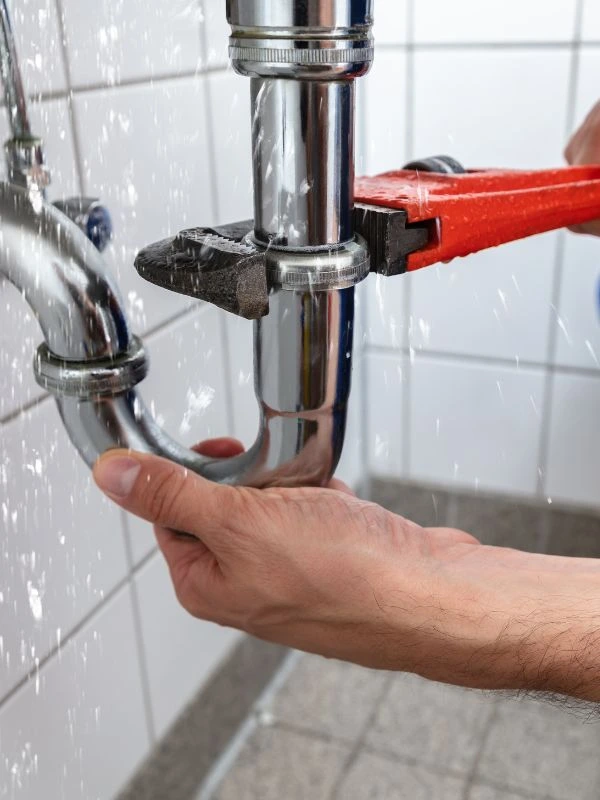 reparacion de tuberias sant just desvern